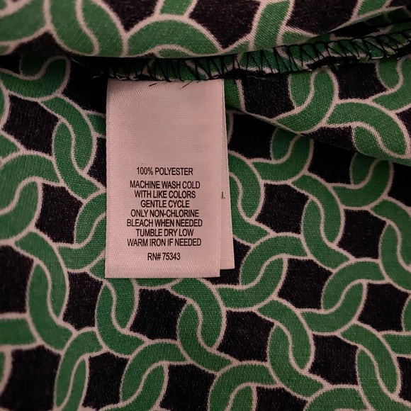 COPY - ELEGANT Short-Sleeved Shift Dress Size 2 - Picture 5 of 5